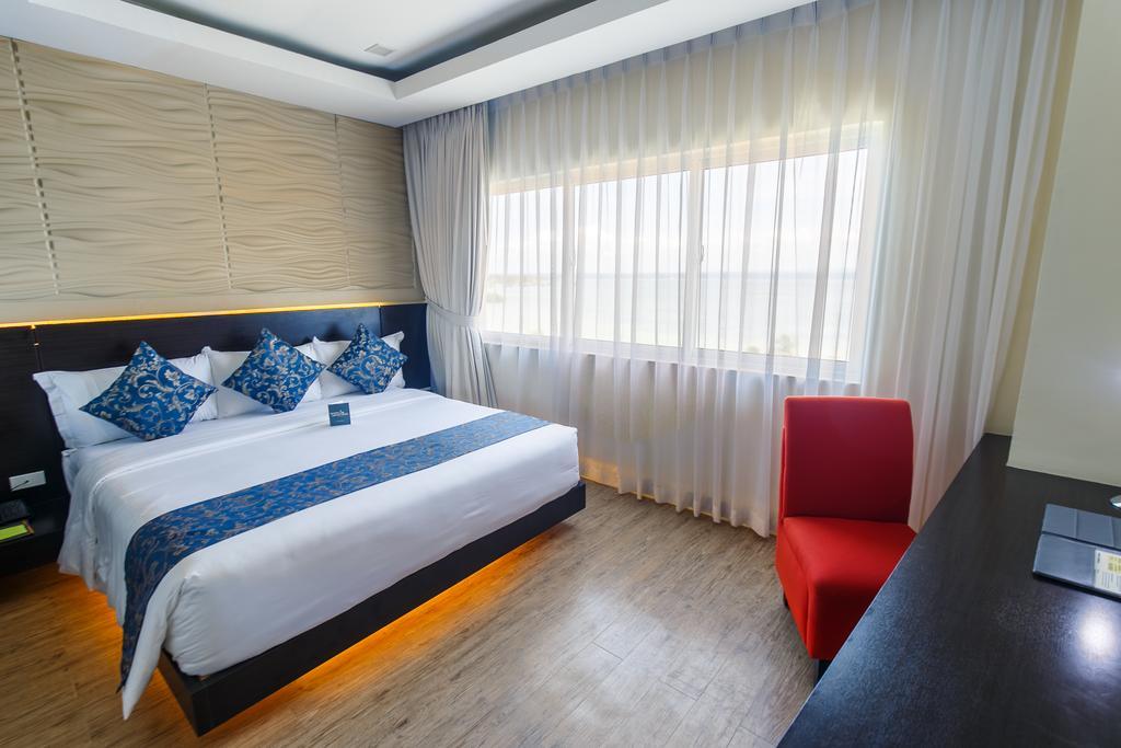 โซเลีย ซีวิว รีสอร์ต Hotel มักตัน ภายนอก รูปภาพ